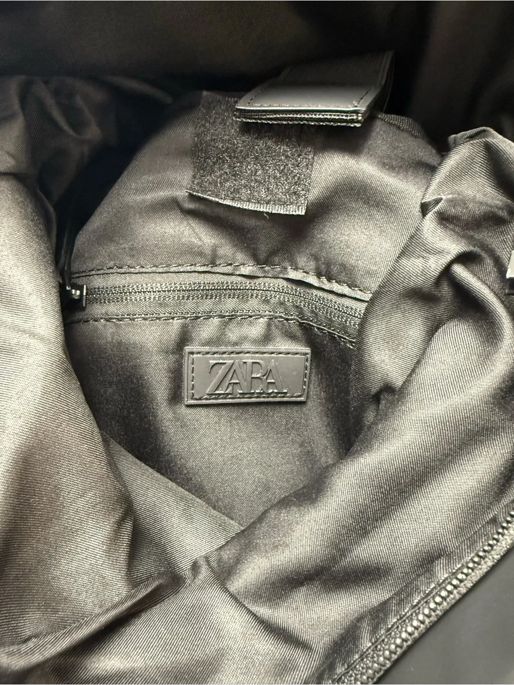 Zara Black Roll-Top Men's Backpack with Elastic Cord